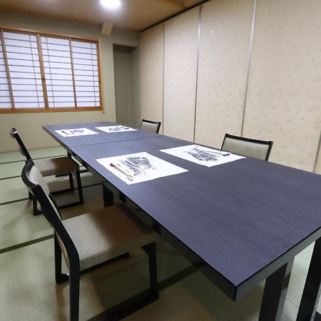 Gokayama Onsen Akaokan นันโตะ ภายนอก รูปภาพ