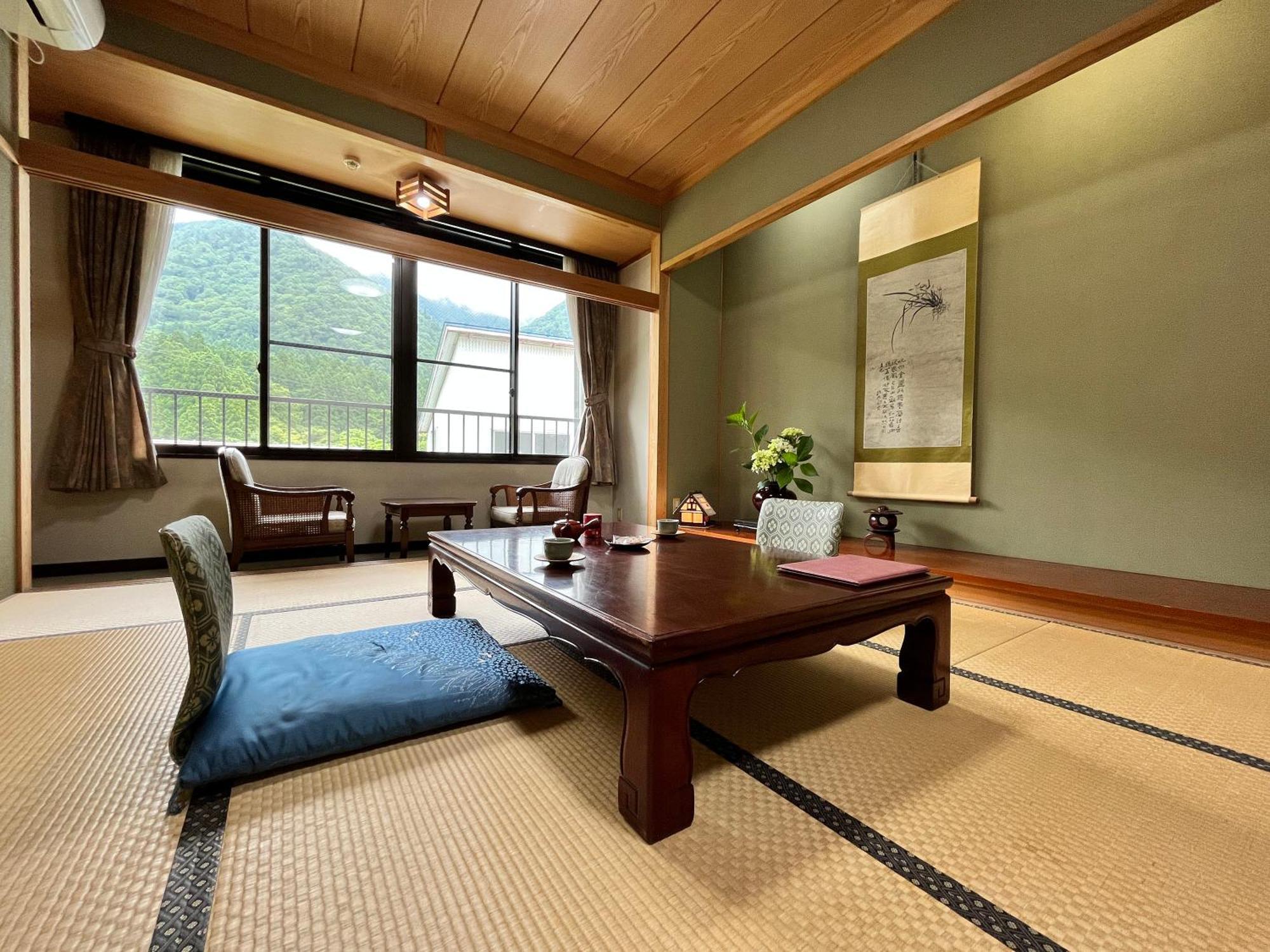Gokayama Onsen Akaokan นันโตะ ภายนอก รูปภาพ
