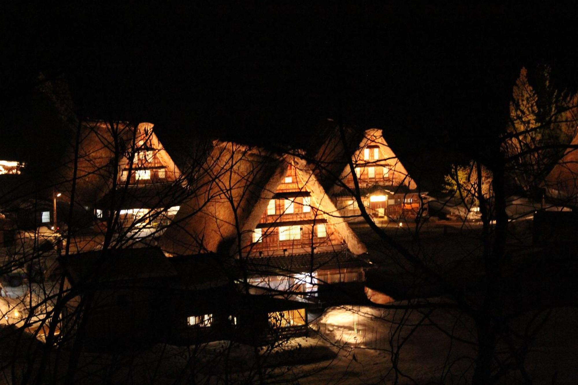 Gokayama Onsen Akaokan นันโตะ ภายนอก รูปภาพ