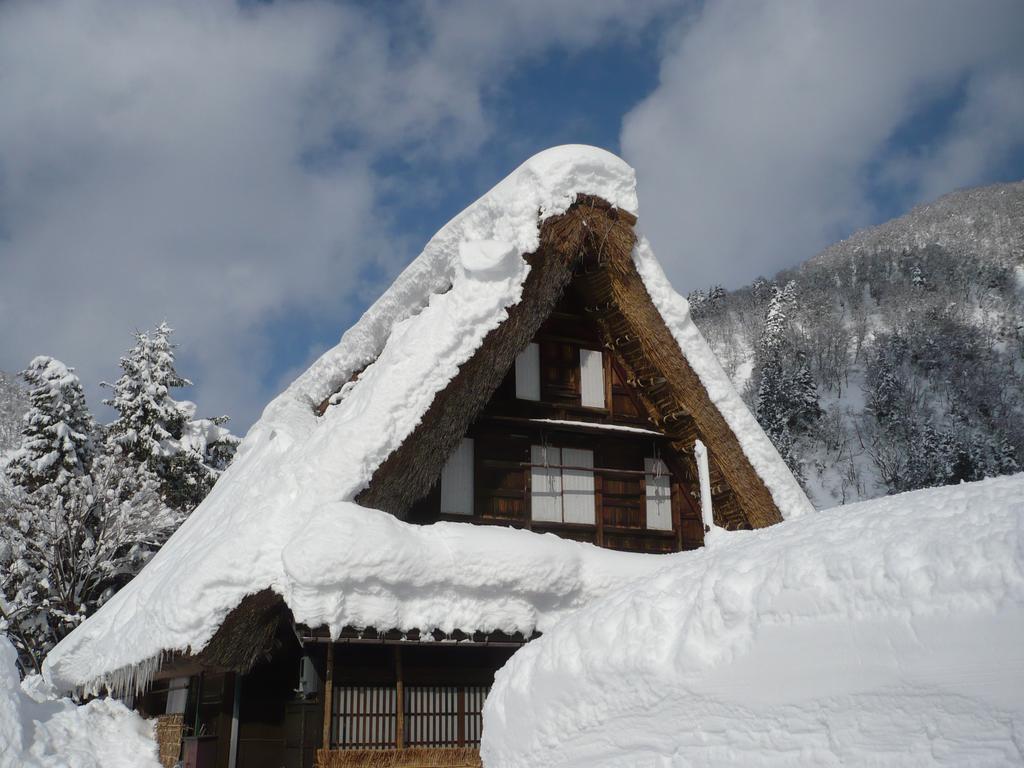 Gokayama Onsen Akaokan นันโตะ ภายนอก รูปภาพ