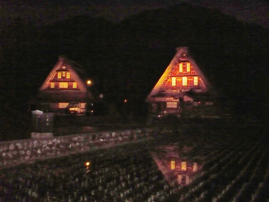 Gokayama Onsen Akaokan นันโตะ ภายนอก รูปภาพ