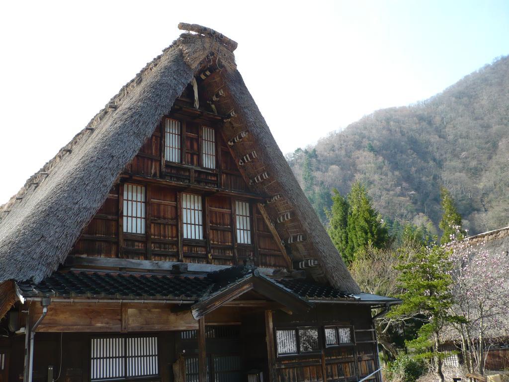 Gokayama Onsen Akaokan นันโตะ ภายนอก รูปภาพ