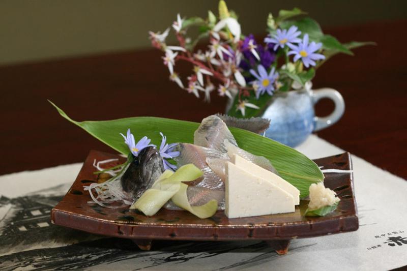 Gokayama Onsen Akaokan นันโตะ ภายนอก รูปภาพ